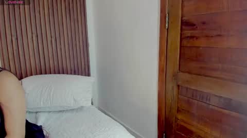 scarlet__rose_ online show from 22, 6, 2026