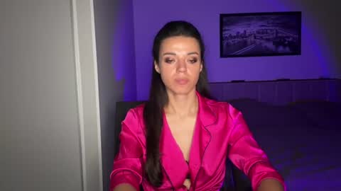 Sophie online show from 10, 7, 2026