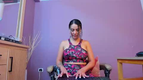 Scarlet Edwars online show from 24, 9, 2025