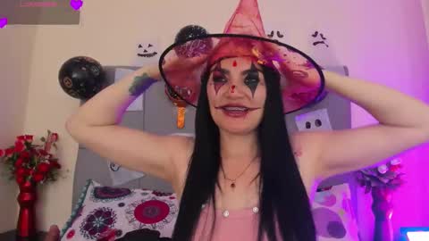 Snapshot of scarlet_hit chatting on 2, 11, 2025 scarlet_hit online show from 2, 11, 2025