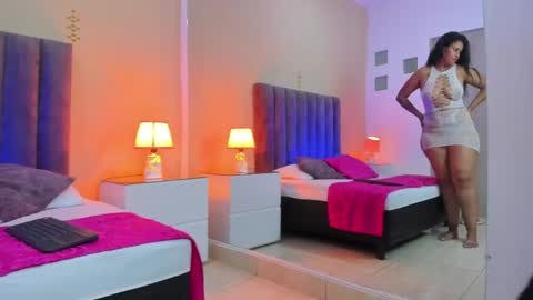Snapshot of scarlet_pielcanela chatting on 22, 5, 2026 Scarlet online show from 22, 5, 2026