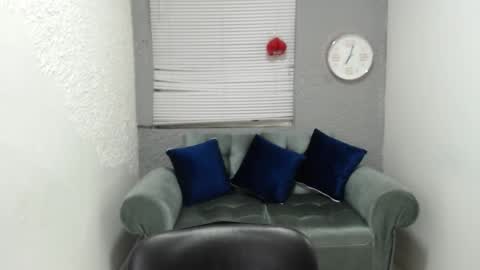 scarlet_redhead online show from 16, 10, 2025