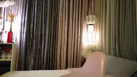 scarlet online show from 24, 11, 2025