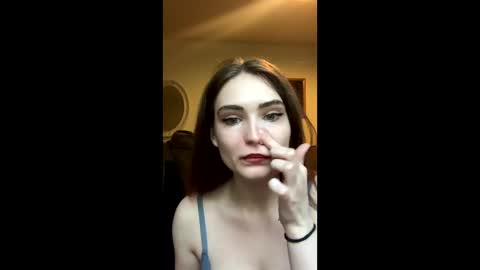 Snapshot of scarletbean chatting on 2, 6, 2026 scarletbean online show from 2, 6, 2026
