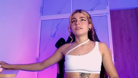 Scarlet online show from 16, 7, 2026