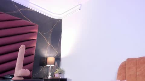 Snapshot of scarletdavis_ chatting on 15, 11, 2025 Scarlet Dayana online show from 15, 11, 2025