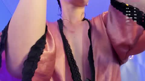 Snapshot of scarletgv chatting on 18, 9, 2025 Scarlet online show from 18, 9, 2025