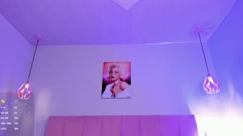 Snapshot of scarletgv chatting on 11, 10, 2025 Scarlet online show from 11, 10, 2025