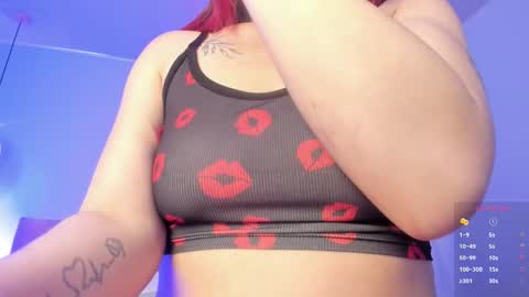 Snapshot of scarletgv chatting on 17, 10, 2025 Scarlet online show from 17, 10, 2025