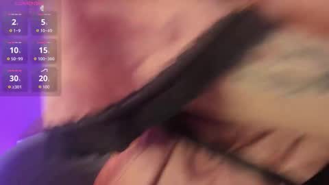 Snapshot of scarletgv chatting on 10, 11, 2025 Scarlet online show from 10, 11, 2025