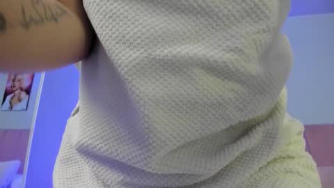 Snapshot of scarletgv chatting on 2, 12, 2025 Scarlet online show from 2, 12, 2025