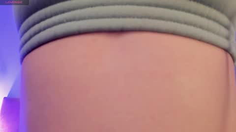 Snapshot of scarletgv chatting on 20, 12, 2025 Scarlet online show from 20, 12, 2025