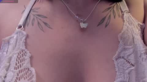 Snapshot of scarletgv chatting on 15, 1, 2026 Scarlet online show from 15, 1, 2026