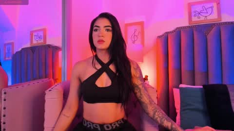              online show from 13, 12, 2024