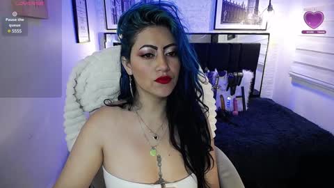 Snapshot of scarleth_bluee chatting on 4, 1, 2025 Scarleth online show from 4, 1, 2025