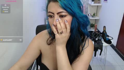 Snapshot of scarleth_bluee chatting on 8, 1, 2025 Scarleth online show from 8, 1, 2025