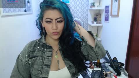 Snapshot of scarleth_bluee chatting on 17, 1, 2025 Scarleth online show from 17, 1, 2025