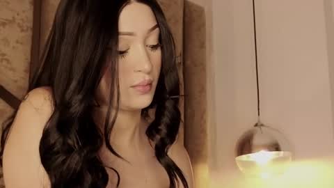 Scarleth  online show from 4, 11, 2025