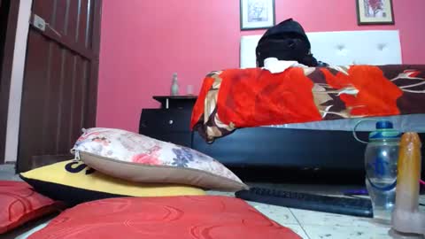 candy monrroy online show from 26, 12, 2024