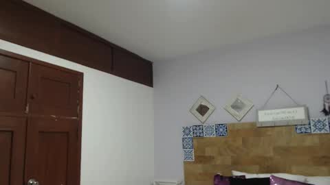 scarlet  online show from 26, 9, 2025