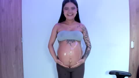 scarletrosee27 online show from 1, 11, 2025