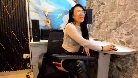 Snapshot of scarlett__14 chatting on 18, 9, 2025 scarlett__14 online show from 18, 9, 2025