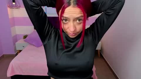 Snapshot of scarlett__bell chatting on 13, 5, 2026 Scarlett online show from 13, 5, 2026