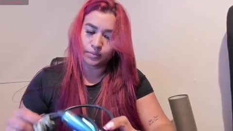 Scarlett Anaiz online show from 20, 10, 2025