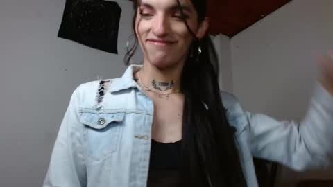 Snapshot of scarlett_crastrawberry chatting on 1, 4, 2026 scarlet online show from 1, 4, 2026