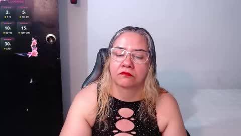 Scarlett  online show from 11, 2, 2025