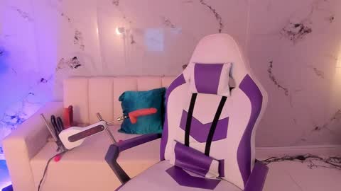 scarlett_enjoy1 online show from 14, 9, 2025