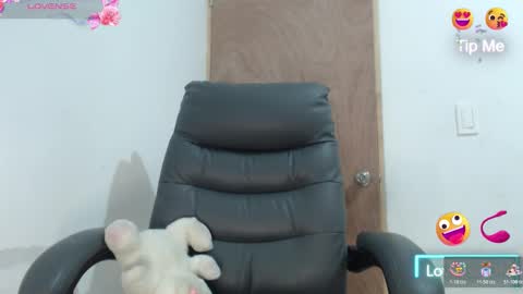 Scarlett online show from 26, 11, 2025