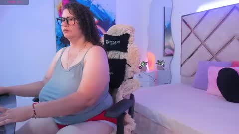 vanessa online show from 25, 6, 2026