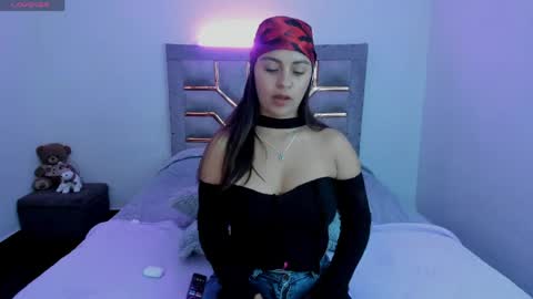 scarlett_rose11 online show from 17, 4, 2026