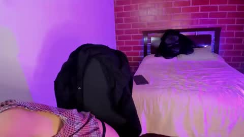 Scarlett  online show from 10, 1, 2025