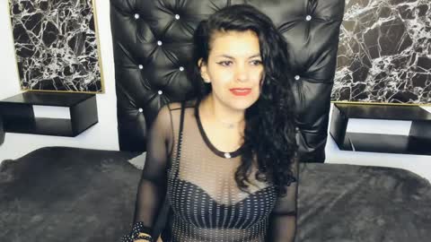 Snapshot of scarlett_w0lf chatting on 19, 12, 2024 Scarlett online show from 19, 12, 2024