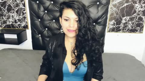 Snapshot of scarlett_w0lf chatting on 23, 1, 2025 Scarlett online show from 23, 1, 2025