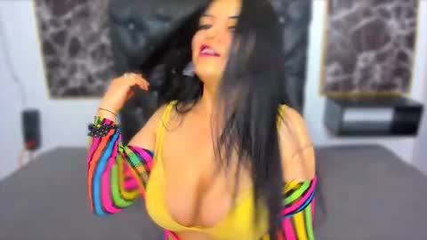 Snapshot of scarlett_w0lf chatting on 9, 9, 2025 Scarlett online show from 9, 9, 2025