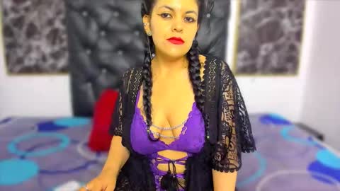 Snapshot of scarlett_w0lf chatting on 18, 10, 2025 Scarlett online show from 18, 10, 2025