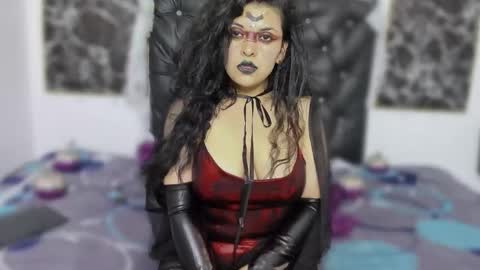 Snapshot of scarlett_w0lf chatting on 31, 10, 2025 Scarlett online show from 31, 10, 2025