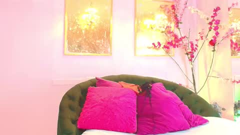 SCARLETTE online show from 1, 3, 2026