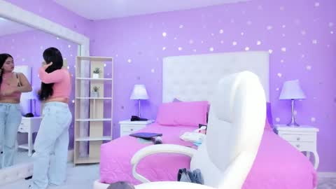 Scarlette  online show from 25, 10, 2025