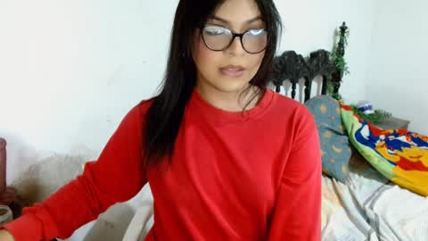 Snapshot of scarlette_mason_1 chatting on 18, 12, 2024 KARLA online show from 18, 12, 2024