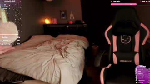 Scarlett Your petite pet online show from 10, 1, 2025