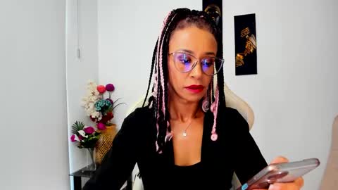 Scarlett online show from 28, 2, 2025