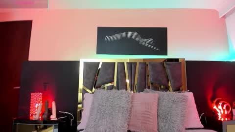 scarlettorres online show from 15, 10, 2025