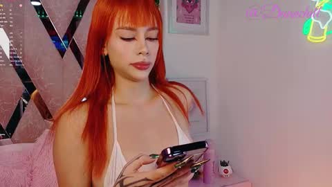 Scarlett  online show from 28, 9, 2025