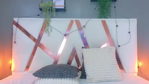 Snapshot of scarlettvex__ chatting on 24, 11, 2025 S C A R L E T T online show from 24, 11, 2025