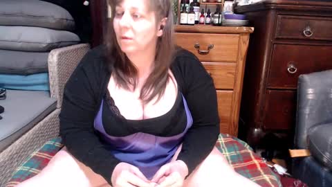 Scarlotta online show from 22, 2, 2025