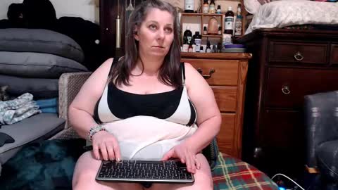 Scarlotta online show from 12, 3, 2025